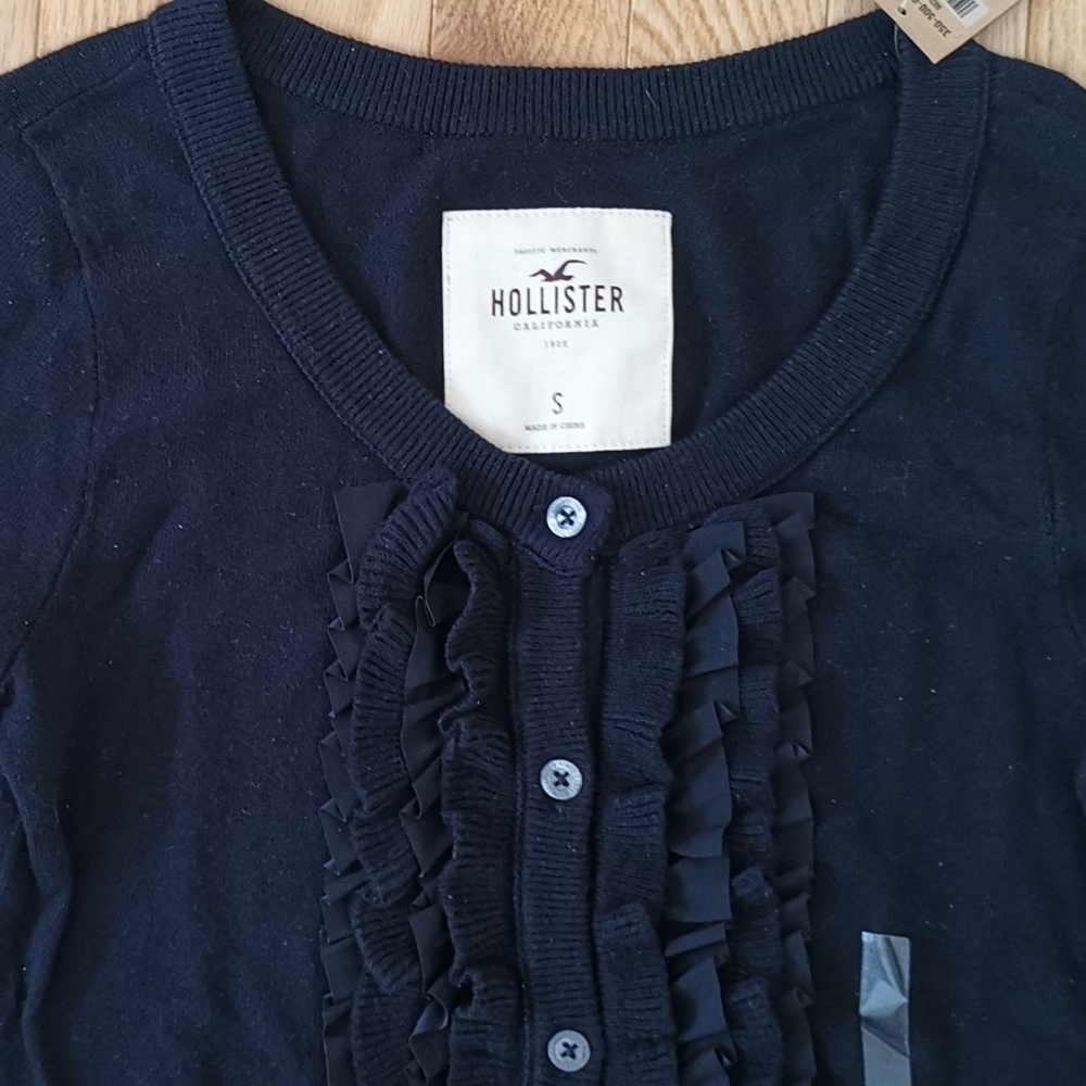 NWT Vintage Women Hollister cardigan sweater ruffle slim fit
